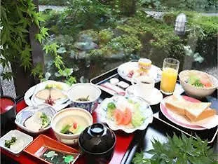 广岛花园宫殿酒店